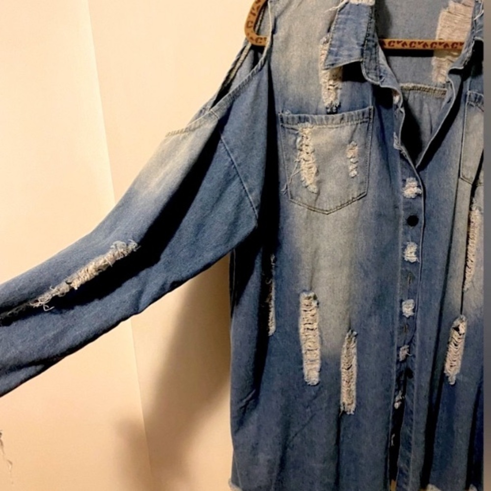 Distressed Denim Shacket - Picture 2 of 3